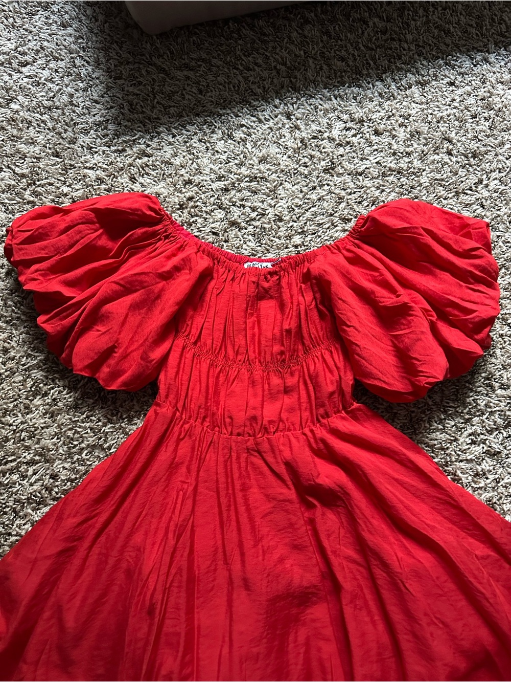 Princess Polly Red Off-Shoulder Puff Sleeve Top - Picture 4 of 8